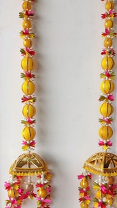 งานแต่งงานแบบกอต้า ปาตติ กาลิรา พร้อมพวงมาลัยประดับ |   ของตกแต่งผนังแบบแขวนสำหรับงานฮาล์ดี เมเฮนดี ดิวาลี และงานเฉลิมฉลองต่างๆ พร้อมกระดิ่งทองเหลือง ปรับแต่งได้ - Product Image 6