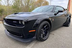 Dodge Challenger R/T SC AT Widebody 2023 Usado (LHD/RHD) - Product Image 3