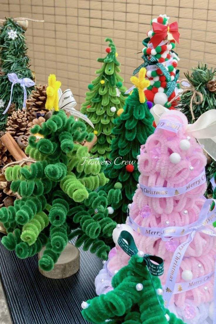 ハンドメイドクリスマスツリー｜ピンク・グリーン装飾用ギフト