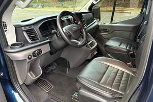 Ford Transit 150 XLT AWD 2020 Usada, 1 Dueño, Modificaciones Overland, Asientos para 7 Personas, Plataforma Trasera para Cama, AWD - Product Image 3