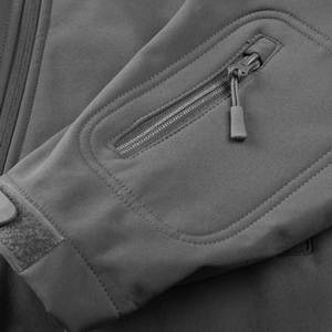 Servicio OEM, Chaqueta de Forro Polar Micro Polar de Manga Larga con Etiquetas, Servicios Profesionales de OEM al por Mayor, Chaqueta Softshell Hecha en Pakistán - Product Image 6