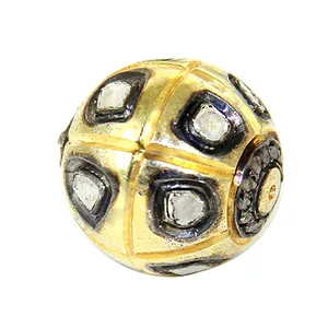 Collier unisexe classique avec pendentif en forme de boule perlée en or plaqué 22 carats et diamants, pour un usage quotidien - Product Image 1