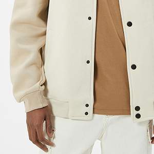 Veste universitaire de haute qualité pour hommes Broderie en chenille Manches en cuir Veste universitaire personnalisée de baseball Veste universitaire de grande taille - Product Image 5