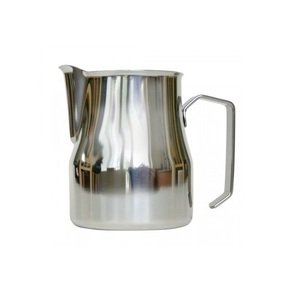 Pichet à eau classique en acier inoxydable avec poignée et couvercle solides, parfait pour servir quotidiennement, cuisine, hôtel et restaurant. - Product Image 1