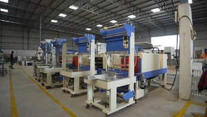 Máquina Selladora de Envoltura Retráctil Semiautomática - Product Image 2
