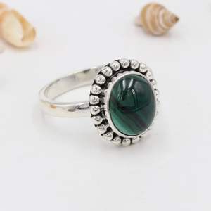 แหวนพลอยมาลาไคต์ทรงวงรีสุดคลาสสิกทำจากเงินสเตอร์ลิง925เจียระไนเพชรอัญมณีทับทิมใช้ได้ทั้งชายและหญิงสำหรับงานแต่งงานวันครบรอบ - Product Image 1
