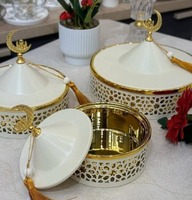 Pot à sucre et à crème au design arabe moderne pour servir du chocolat sur les tables à manger, dans la chambre à coucher, la chambre d'amis, le salon, le restaurant