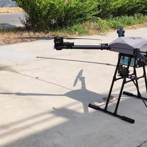 Drone de nettoyage de toutes les surfaces Robot autonome pour le nettoyage des façades de bâtiments de grande hauteur Drone de nettoyage en gros - Product Image 4