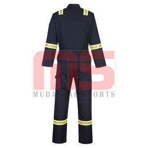 Người đàn ông ngọn lửa kháng bảo hộ lao động phù hợp với thoáng khí dùng một lần bảo vệ Coverall an toàn công nghiệp FR chống cháy đồng phục bán buôn - Product Image 6