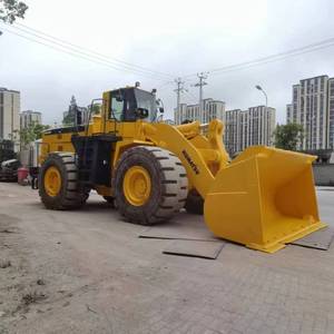 Pala cargadora de ruedas KOMATSU de segunda mano en buen estado a la venta, precio competitivo con motor central y componentes de motor incluidos - Product Image 6