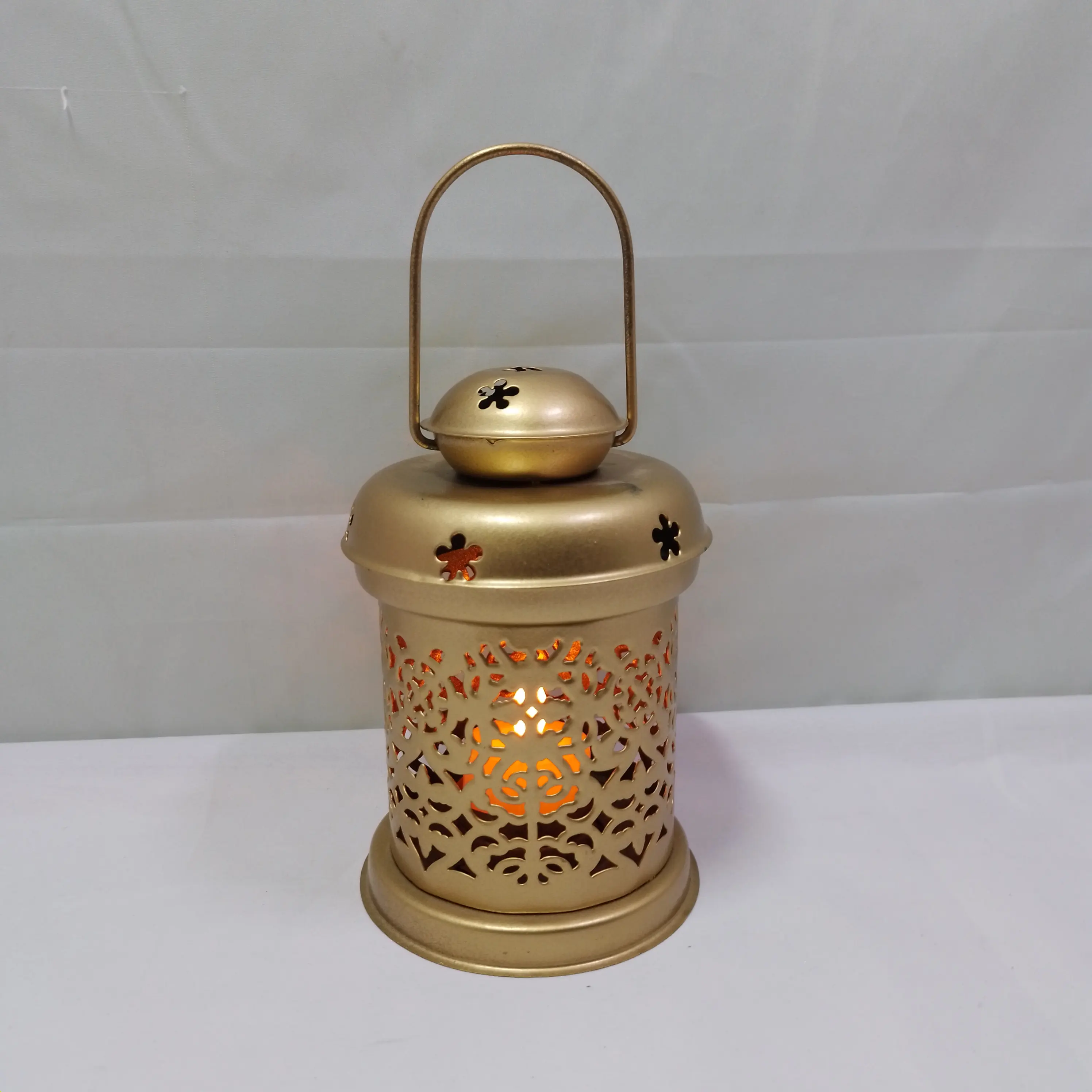 Etching Mini lantern Candle stand Hanging lantern for Christmas and Garden decoration Beautiful metal Etching Lantern for sale