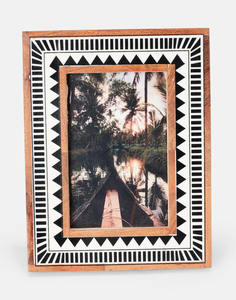 Handcrafted Resin Crafts Bone Inlay <b>Picture</b> <b>Frames</b> Decorative Photo <b>Frames</b> with Intricate Bone Inlay Design - Product Image 1