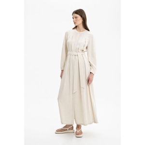Robe élégante longue à fleurs avec ceinture pour femme, idéale pour le bureau et les soirées - Product Image 2