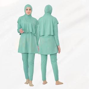 Conjunto Deportivo Modesto para Mujer, Túnica con Capucha y Leggings, Alta Calidad, Fabricante Directo - Product Image 1