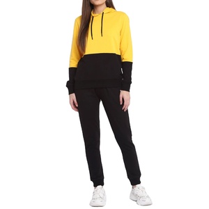 Fabricante de chándal de dos piezas Ropa de mujer Nueva llegada 2025 Ropa de gimnasio de moda Jogging chándales de mujer - Product Image 1