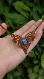 Collier en macramé vintage fait à la main avec pierre précieuse labradorite, perles de 15 mm, pendentif sur chaîne à maillons pour cadeau de mariage - Product Image 4