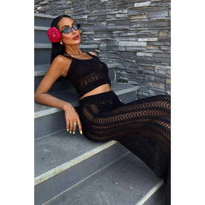 ชุดเซ็ต 2 ชิ้น Kayla รุ่น 9840 เสื้อคอ halter ลายลูกไม้และกระโปรง ดีไซน์อเนกประสงค์และมีสไตล์ - Product Image 6