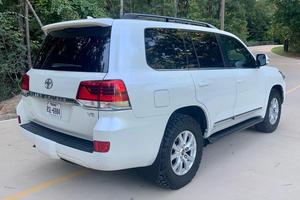 MEILLEURE OFFRE LANDCRUISERS 2016 V8 POWER 4X4 DIFFÉRENTIEL CENTRAL VERROUXABLE EN PARFAIT ÉTAT DE FONCTIONNEMENT PROPRE ET EXCELLENT ÉTAT PRÊT À L'EXPORTATION LUXE - Product Image 6