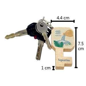 Porte-clés Capricorne en bois de haute qualité – Accessoires de téléphone signe astrologique et cadeau personnalisé de luxe - Product Image 5
