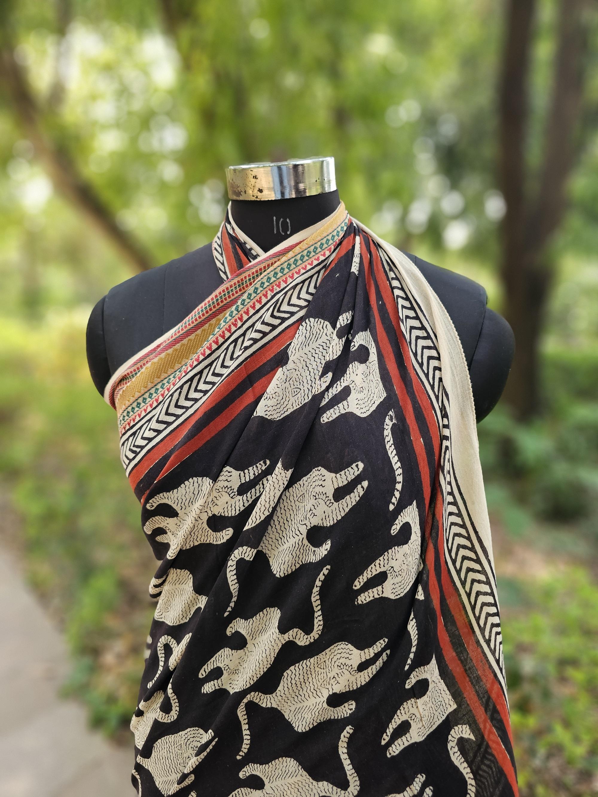 เช่นเดียวกับภาพ