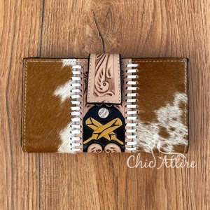 Cuero de piel de vaca Estampado occidental Tallado a mano Tallado Embrague Funda de teléfono Cartera elegante Carteras de diseñador de usos múltiples - Product Image 1