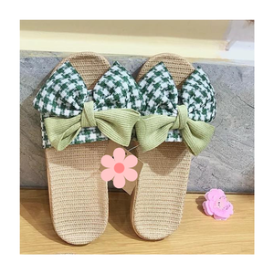Natural Straw <b>Slippers</b> With Green Bow Handcrafted Seagrass <b>Slipper</b> Handmade Indoor Seagrass Sandals For Daily Home Use - Product Image 2