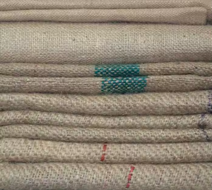 Tenemos bolsas de sarga B de yute de primera calidad a precios bajos para almacenar café, maíz, arroz y verduras de cultivo natural - Product Image 3