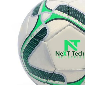 Tech Industries Ballon d'entraînement de football Matériau PU à des fins d'entraînement avec un design personnalisé et un logo personnalisé - Product Image 4