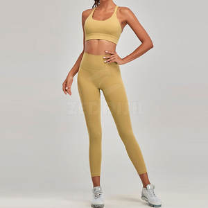 Conjunto de Yoga Fitness Gym de 2 piezas para mujer de alta calidad personalizado ligero transpirable patrón sólido ropa de Yoga al por mayor - Product Image 1