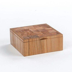 Boîte en bois poli écologique personnalisée pour la décoration de la maison et l'affichage sur table, fabriquée à la main en Inde par CRAFTS HUB - Product Image 1