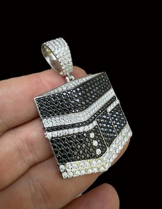 925 Sterling Silver Islamic Jewelry Moissanite <b>Black</b> & White Diamond Round Kaaba <b>Pendant</b> - Product Image 3