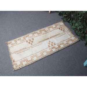 พรมวินเทจขนาดเล็ก 1.6x3.37 ฟุต พรมตุรกี สีขาวน้ำตาล ลายต้นไม้และพืช พรมขนสัตว์ - Product Image 2