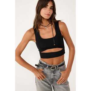 Top Básico Casual de Punto Elástico con Logotipo Frontal y Detalle de Ventana - Product Image 6