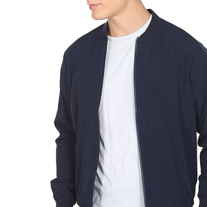 แจ็กเก็ตลำลองพิมพ์ลายสำหรับผู้ชายเสื้อกันลมโพลีเอสเตอร์แบบซับลิเมชันพร้อมโลโก้ออกแบบได้ตามต้องการ - Product Image 2