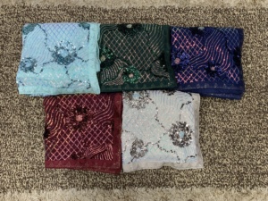 Lycra importé et qualité d'exportation fine yard paillettes lourdes travail coupe sari dimensionnel avec sari en soie de travail de diamant Swarovski - Product Image 5