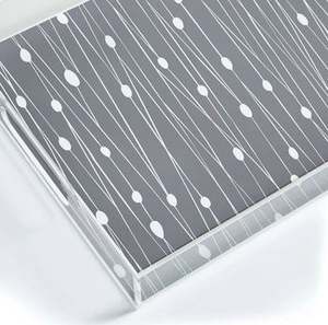 Plateau rectangle moderne en acrylique transparent de grande taille, parfait pour l'affichage des desserts et la présentation élégante de la table à manger - Product Image 6