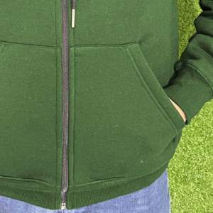 เสื้อฮู้ดดี้โอเวอร์ไซส์ผ้าฝ้ายฟลีซ 100% พิมพ์ลายดิจิทัล ซิปเต็มตัว สไตล์สตรีท นุ่มสบาย คุณภาพสูง ปรับแต่งได้ เป็นมิตรกับสิ่งแวดล้อม สำหรับผู้ชาย แบบ 3 มิติ - Product Image 6