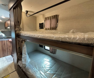 Nouveau - 2025 - Winnebago - SPIRIT - 31-H - R-V - Camping - Van - prêt pour la livraison - Product Image 3