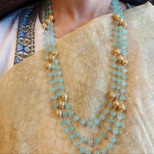 Collar de piedras semipreciosas exclusivo de la mejor calidad con estilo a la moda para fiesta y uso funcional para mujeres y niñas - Product Image 1