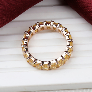 Preciosa piedra preciosa de circón cúbico 925 plata esterlina chapada en oro hecho a mano eternidad banda anillos joyería para venta al por mayor - Product Image 2