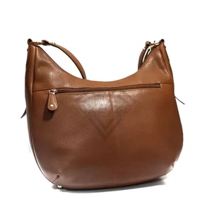 Sac à bandoulière en cuir de vachette véritable pour femmes résistant à l'eau et portable pour un usage quotidien pour les sacs en cheveux de vache d'été et d'automne - Product Image 6