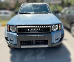 Neuf/Occasion 2024 pour Prado LC250 2.4L SUV Automatique R20 Sièges en Cuir Gauche Feux LED Blanc - Product Image 2