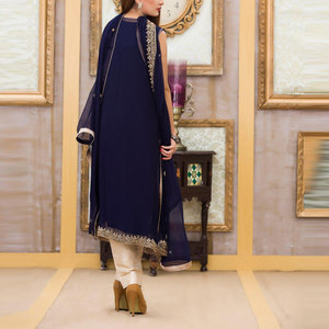 Vêtements pour femmes élégante nouvelle arrivée robes de boutique fantaisie avec robe de soirée de boutique brodée sans manches pour femmes - Product Image 2