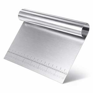 Grattoir à pâte gradué Fida 12,5 cm - Product Image 2