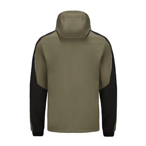 เสื้อแจ็คเก็ตซอฟต์เชลล์สำหรับผู้ชาย ดีไซน์และโลโก้สั่งทำได้  แบบสีบล็อก  พร้อมซิป  สำหรับฤดูหนาวและกิจกรรมกลางแจ้ง - Product Image 2