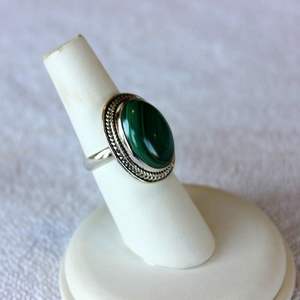 Offre Spéciale femmes Malachite argent 925 bijoux tendance bague de fête personnalisée avec la technologie de canal classique OEM disponible - Product Image 6