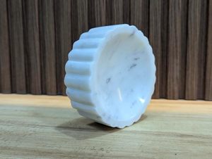 Porte-savon en marbre naturel artisanal de haute qualité, respectueux de l'environnement, avec un design Art déco pour la salle de bain et la cuisine - Product Image 3