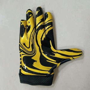 Gants de football antidérapants doux respirants de haute qualité Gants de football américain confortables et résistants à l'usure avec logo personnalisé - Product Image 5