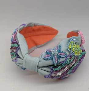Bandeaux brodés à la main en forme d'étoile de mer avec ajustement doux et rembourré facile à porter perlé à la main - Product Image 3
