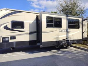 รถมือสองปี 2018 ยี่ห้อ K-e-y-s-t-o-n-e รุ่น L-a-r-e-d-o 2-8-0-R-B สำหรับขาย - Product Image 3